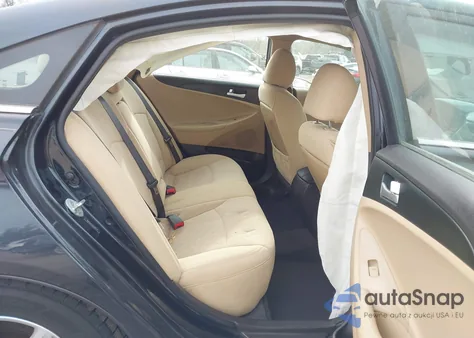 2013 Hyundai Sonata Gls z USA, uszkodzony, nr VIN 5NPEB4AC0DH682547